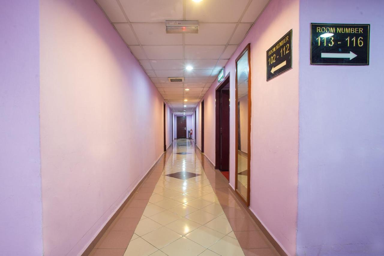فندق أو واي أو 89580 كارلتون ستار سِريمبان المظهر الخارجي الصورة