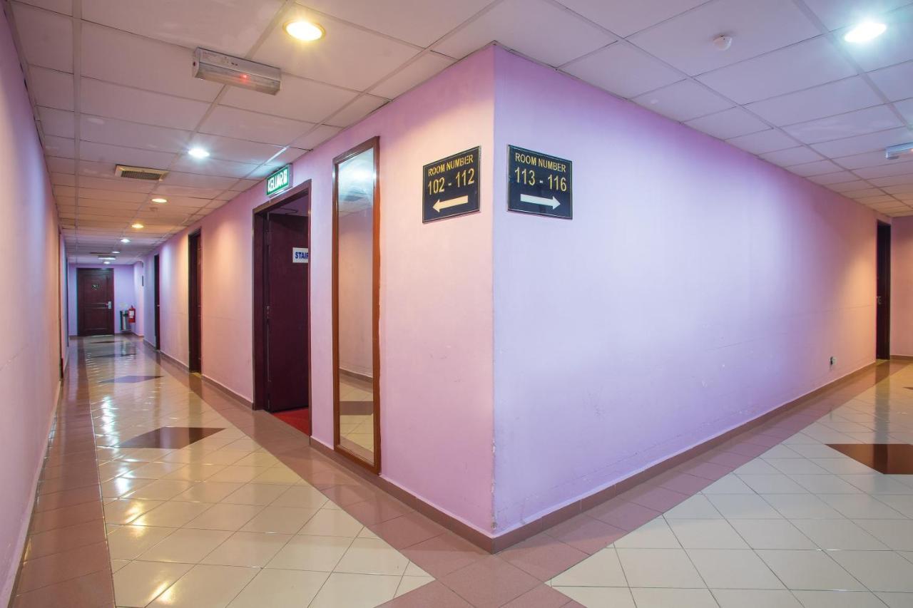 فندق أو واي أو 89580 كارلتون ستار سِريمبان المظهر الخارجي الصورة