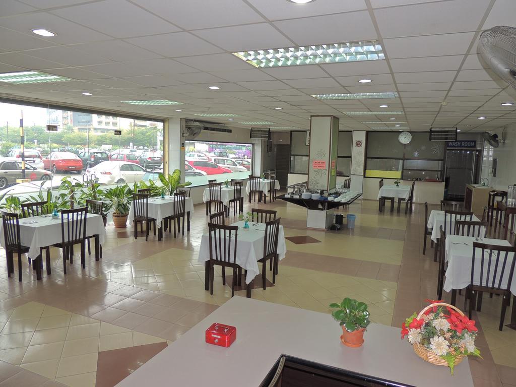 فندق أو واي أو 89580 كارلتون ستار سِريمبان المظهر الخارجي الصورة