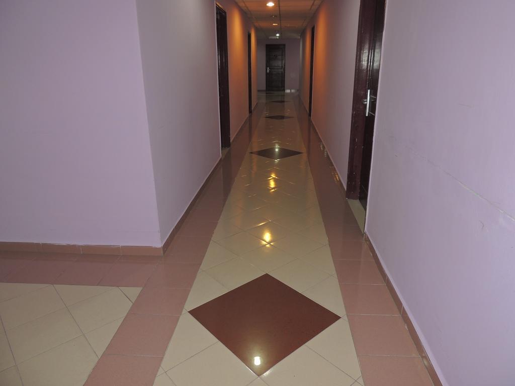 فندق أو واي أو 89580 كارلتون ستار سِريمبان المظهر الخارجي الصورة